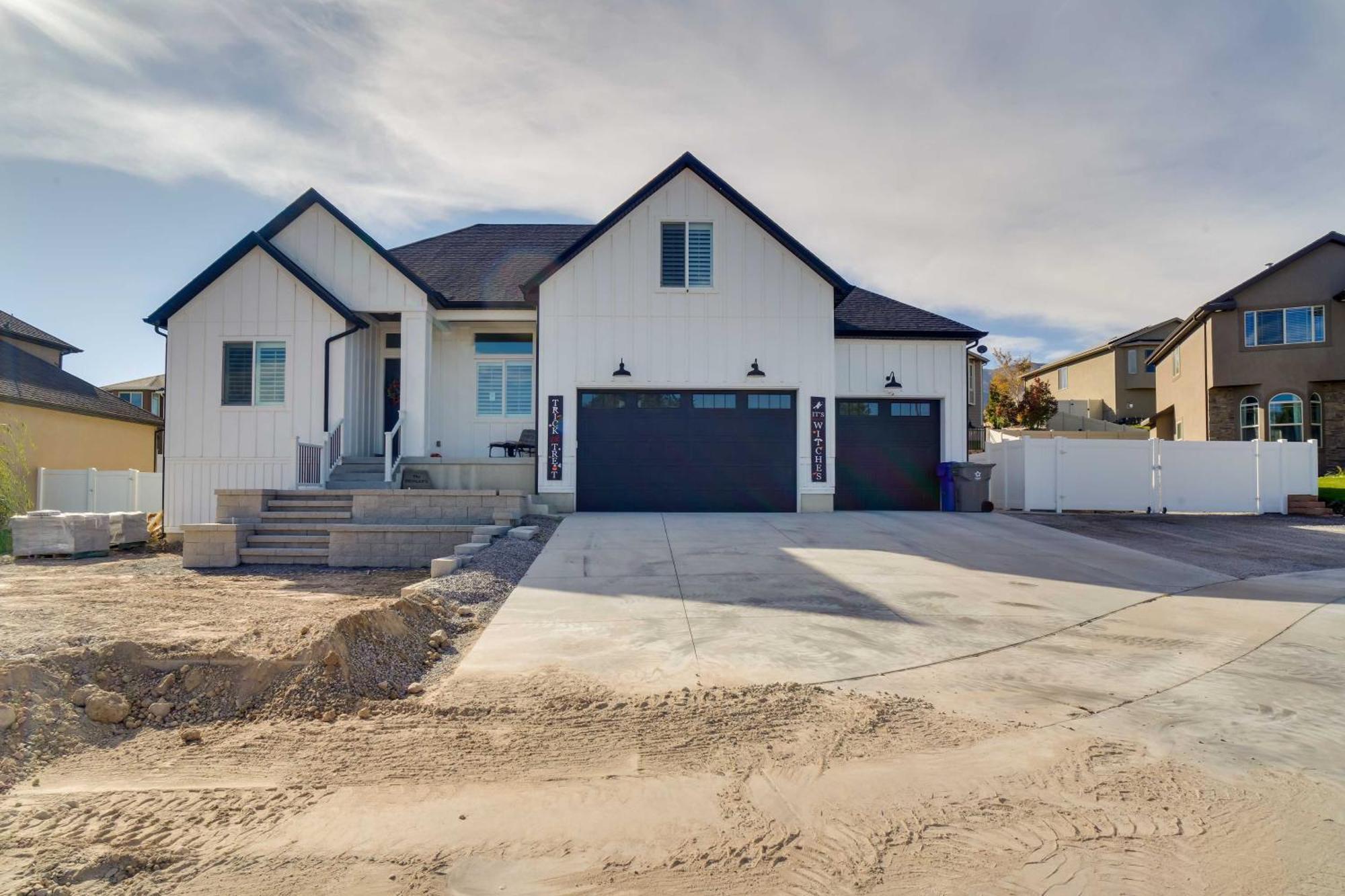 Contemporary Home With Grill Near Utah Lake! Saratoga Springs Ngoại thất bức ảnh